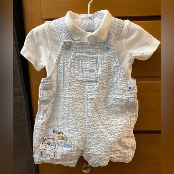 first moments Other - First Moments Layette 2-Piece Set 6-9M